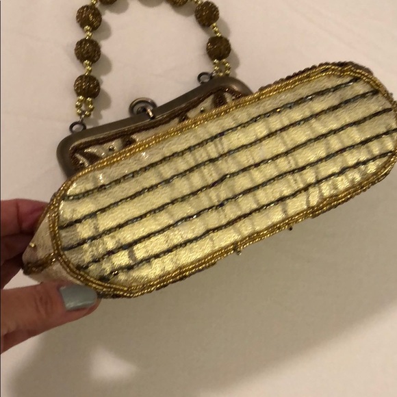 Beaded handbag - Picture 3 of 9